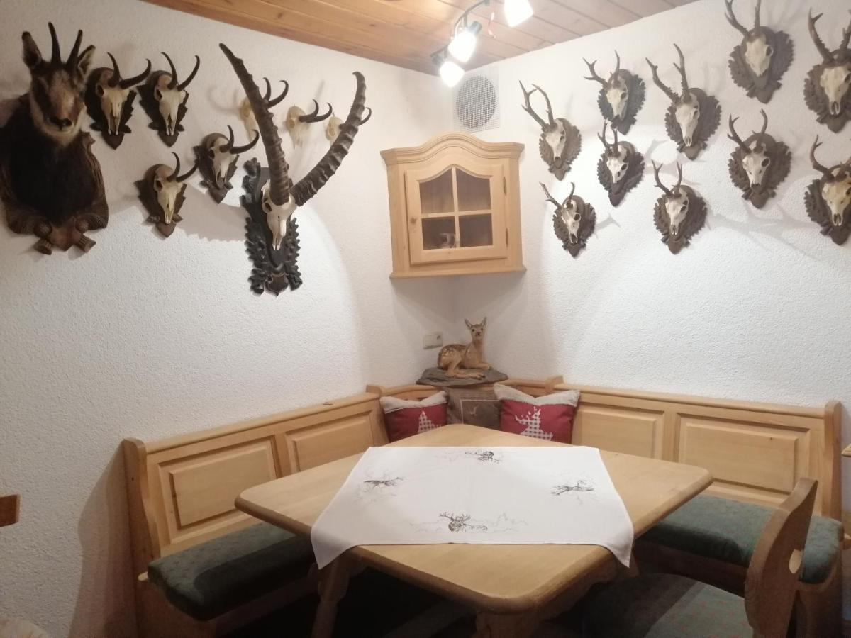 Spisshof Hotel Grins Bagian luar foto